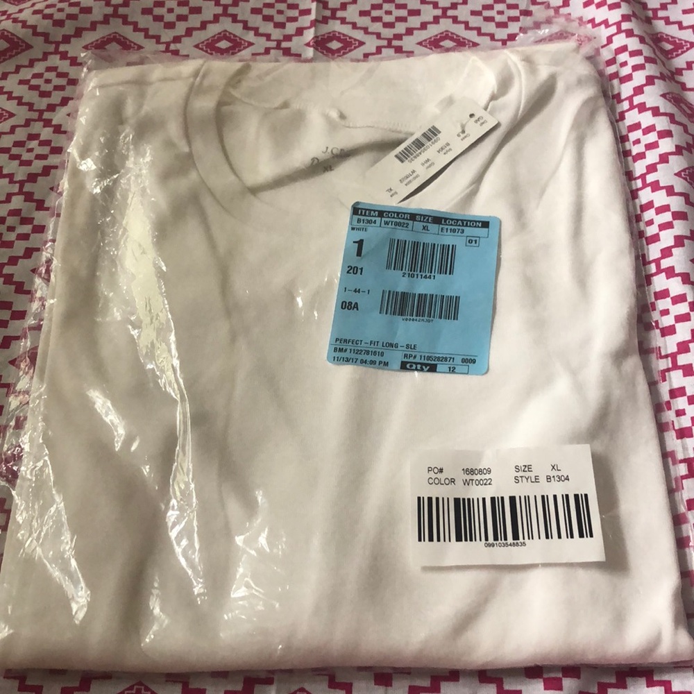 J Crew : long sleeve perfect fit T-shirt